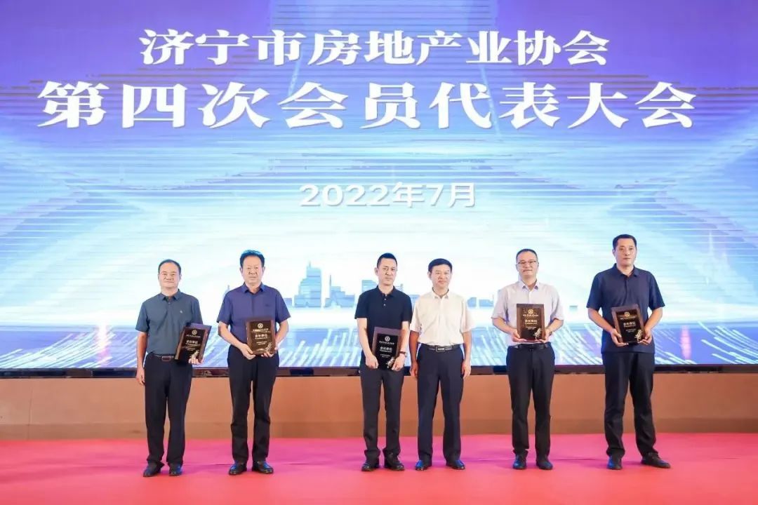 微信图片_20221120054054.jpg 微信图片_20221120054054.jpg